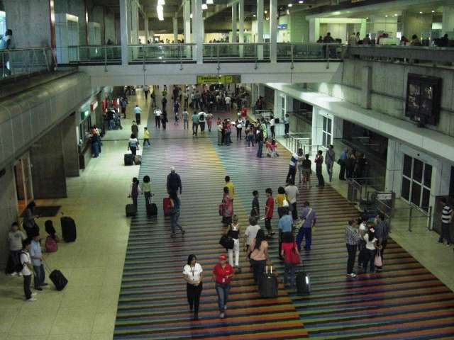 aeropuerto de maiquetia 2012