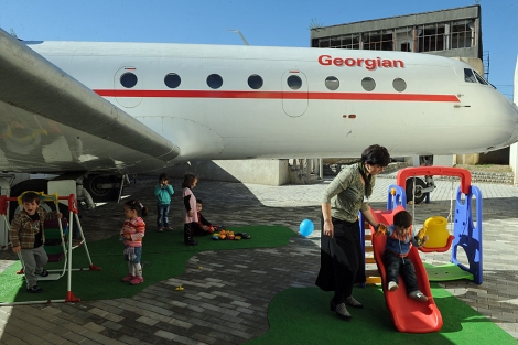 georgian airways guarderia yak42