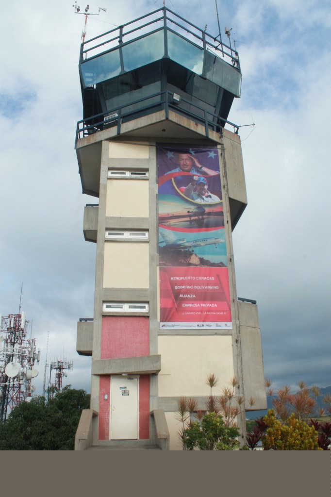 aeropuerto-caracas-torre-de-control