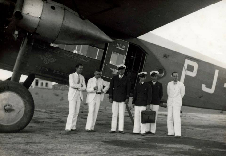 Snip31.Fokker F.XVII el PJ-AIO bautizado Oehoe (Búho) en Maracaibo en 1936.1468639_10151838109208207_1746150735_n