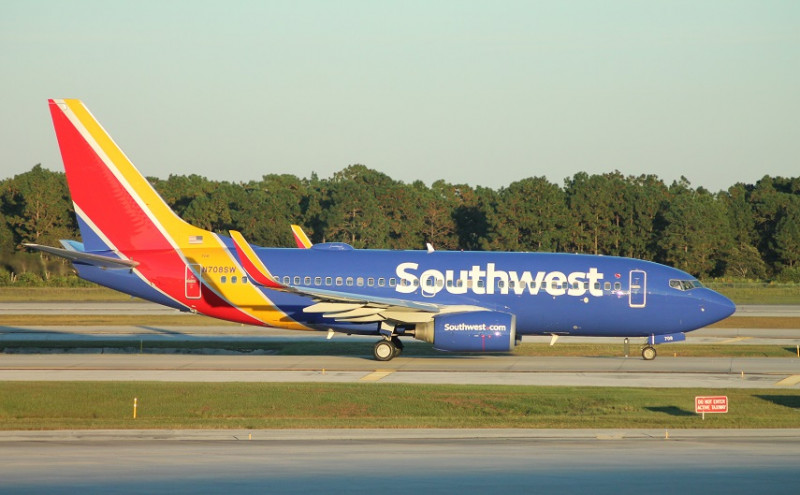 southwest_airlines_boeing_737-700__cuba